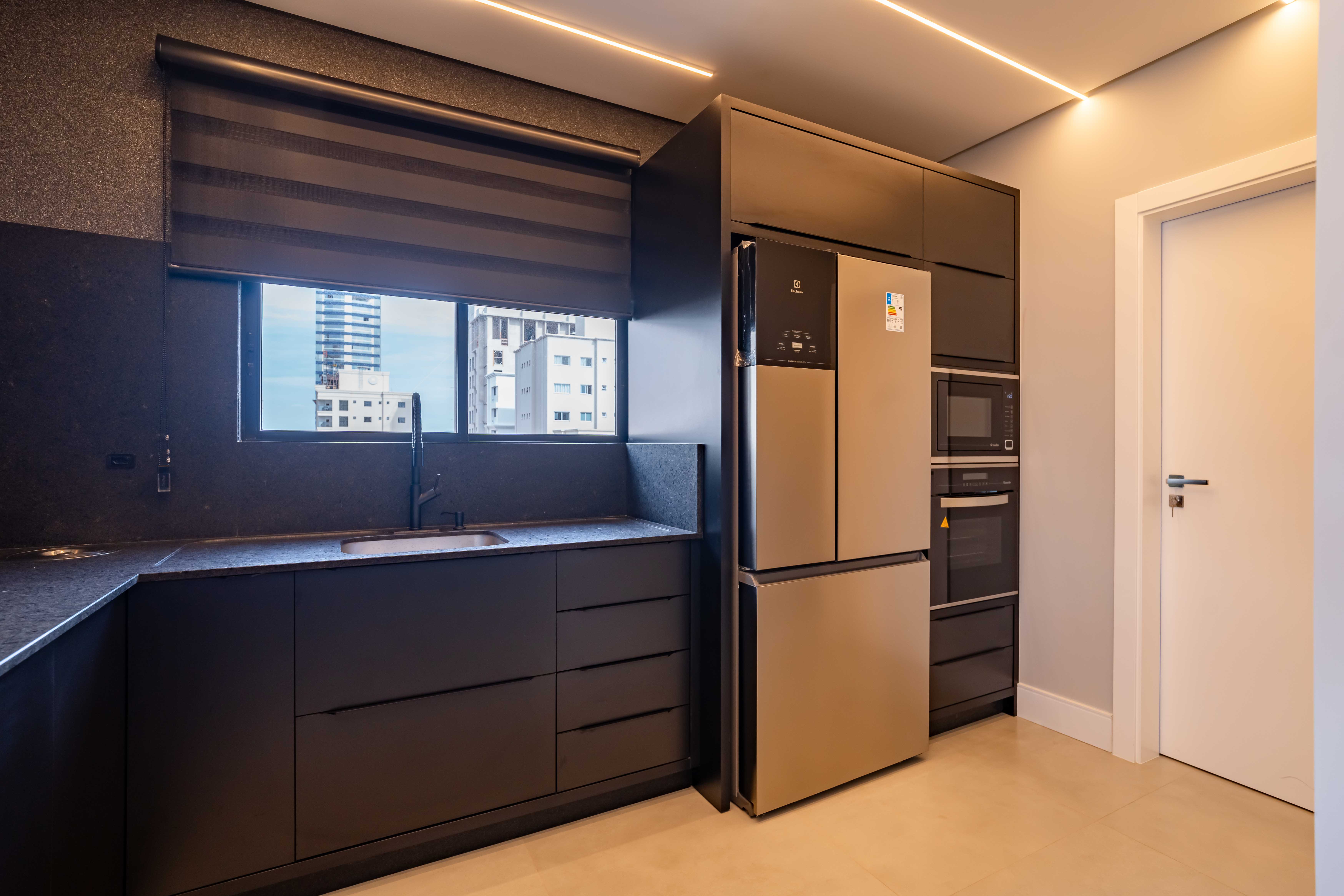 Apartamento no Edifício La Victoria em Itapema - foto 7