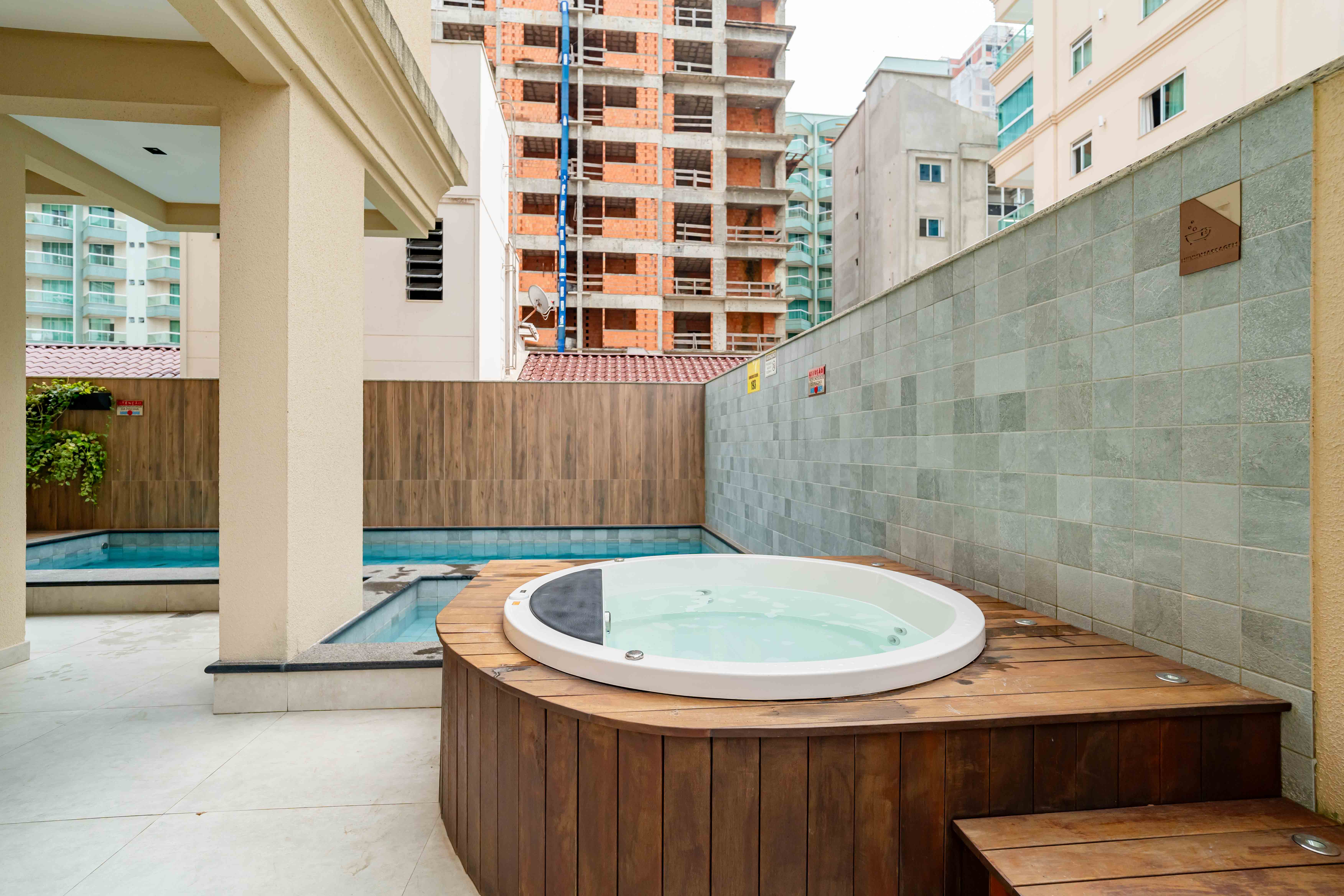 Apartamento no Edifício La Victoria em Itapema - foto 34
