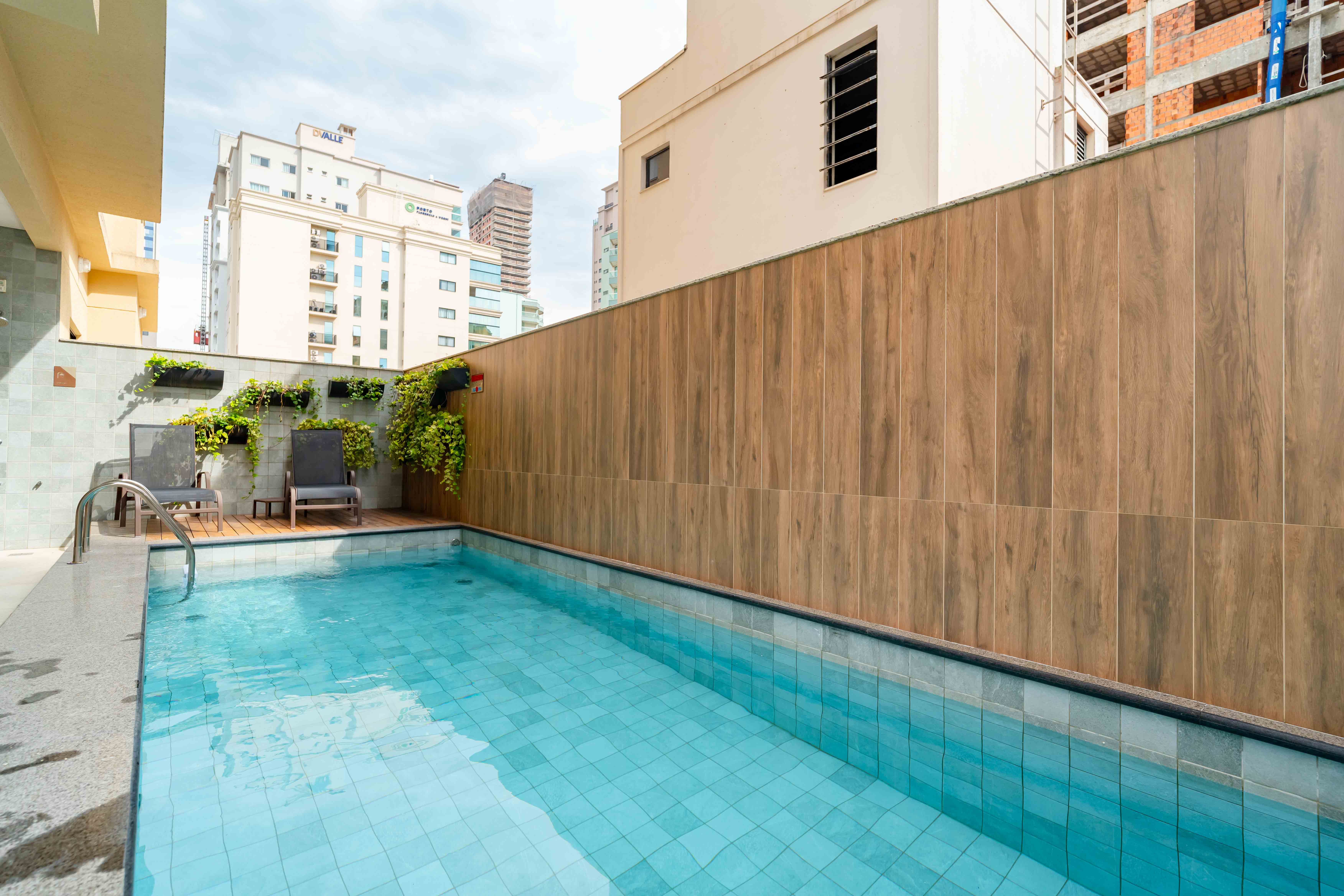 Apartamento no Edifício La Victoria em Itapema - foto 38