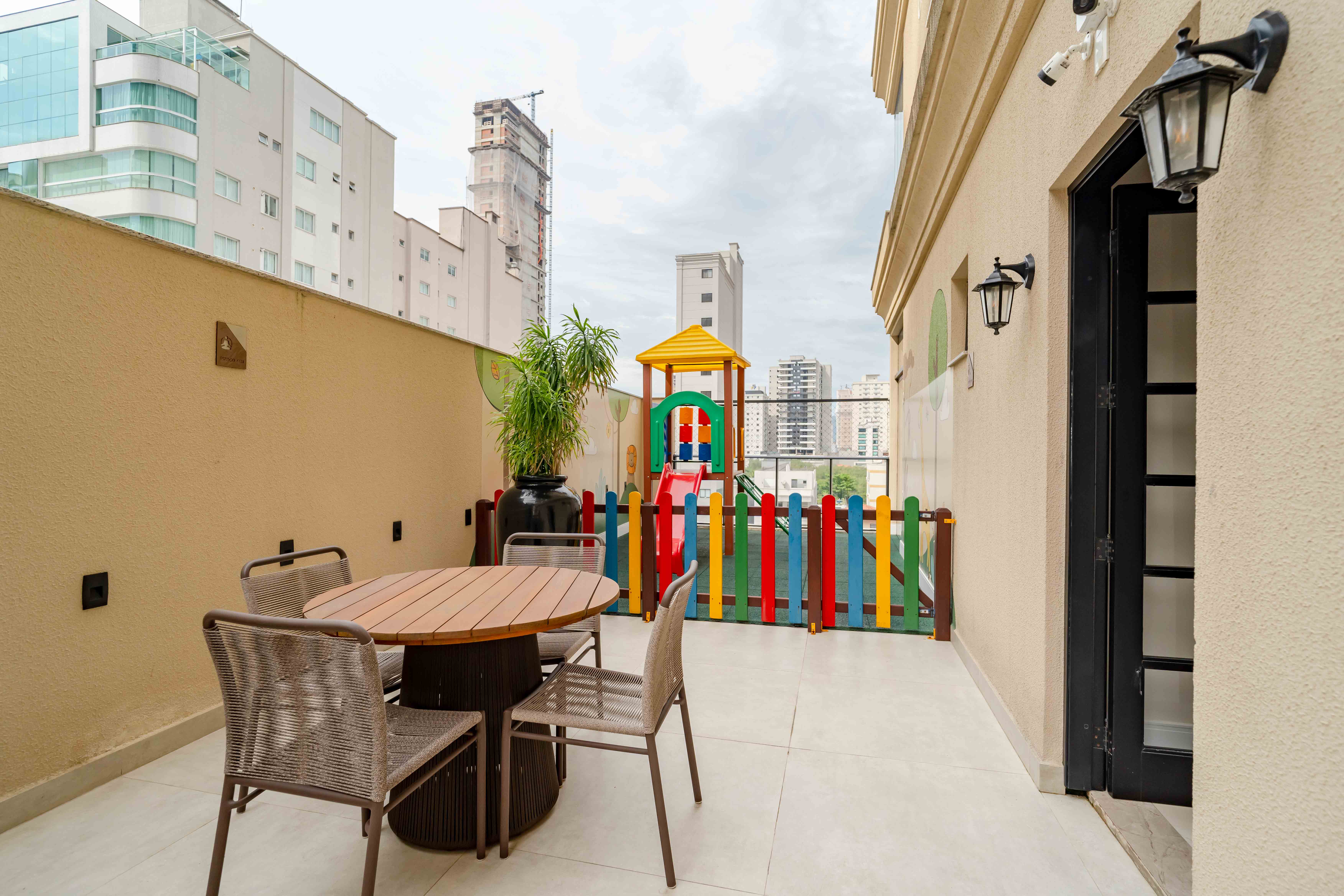 Apartamento no Edifício La Victoria em Itapema - foto 39