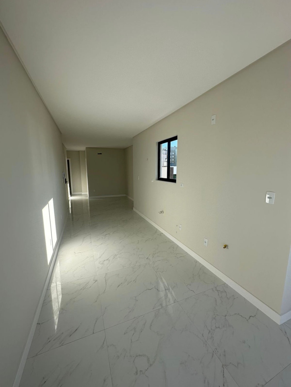 Apartamento no Edifício Linder Palace em Itapema - foto 9