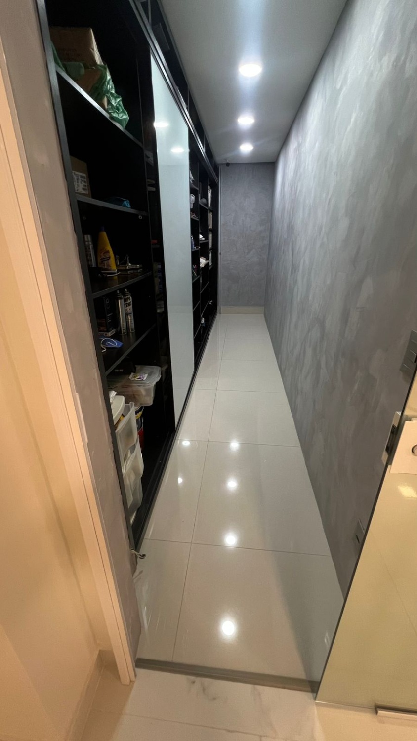 Sala Comercial no Edifício Le Majestic Residence em Balneário Camboriú - foto 19