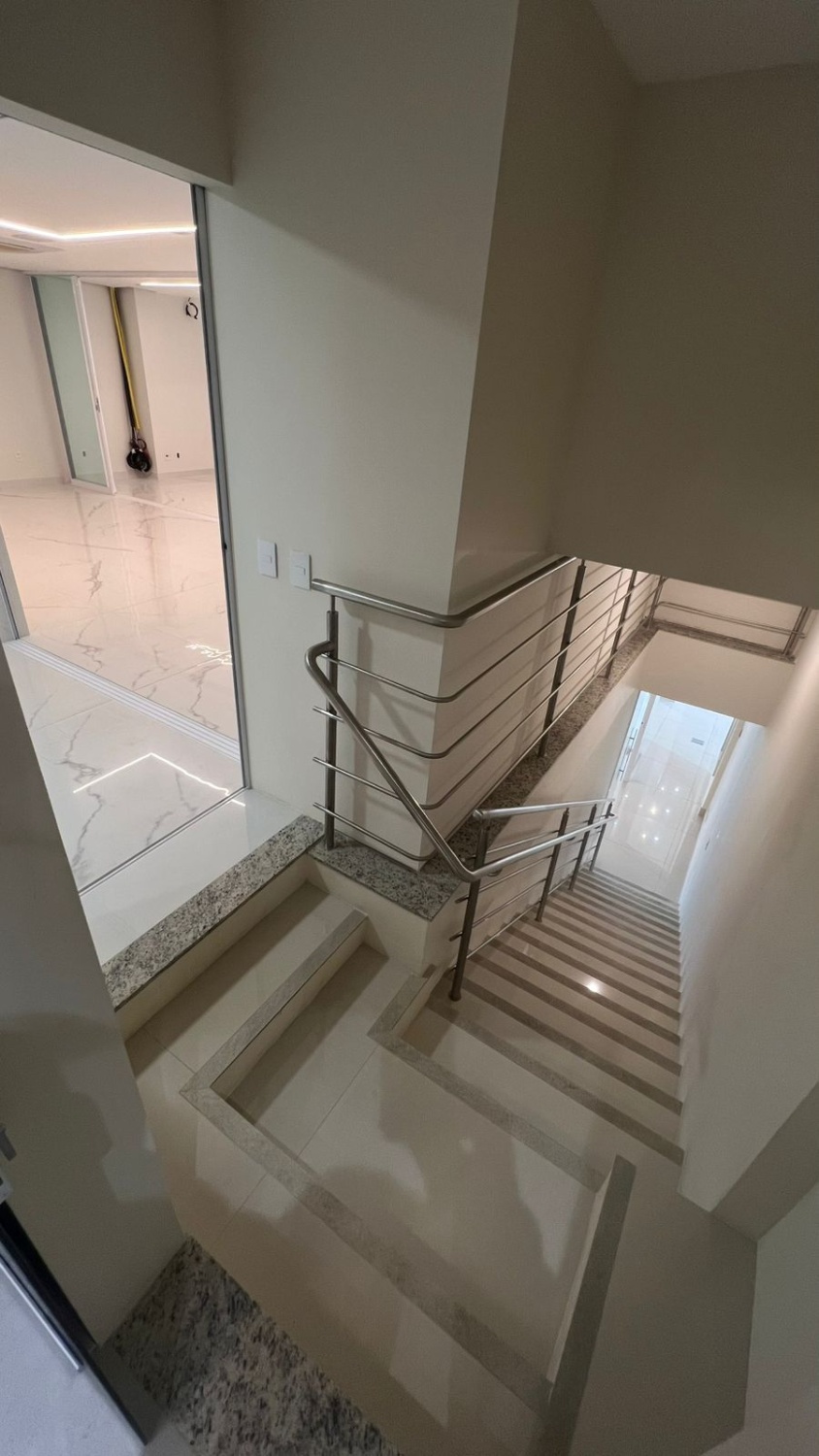 Sala Comercial no Edifício Le Majestic Residence em Balneário Camboriú - foto 20