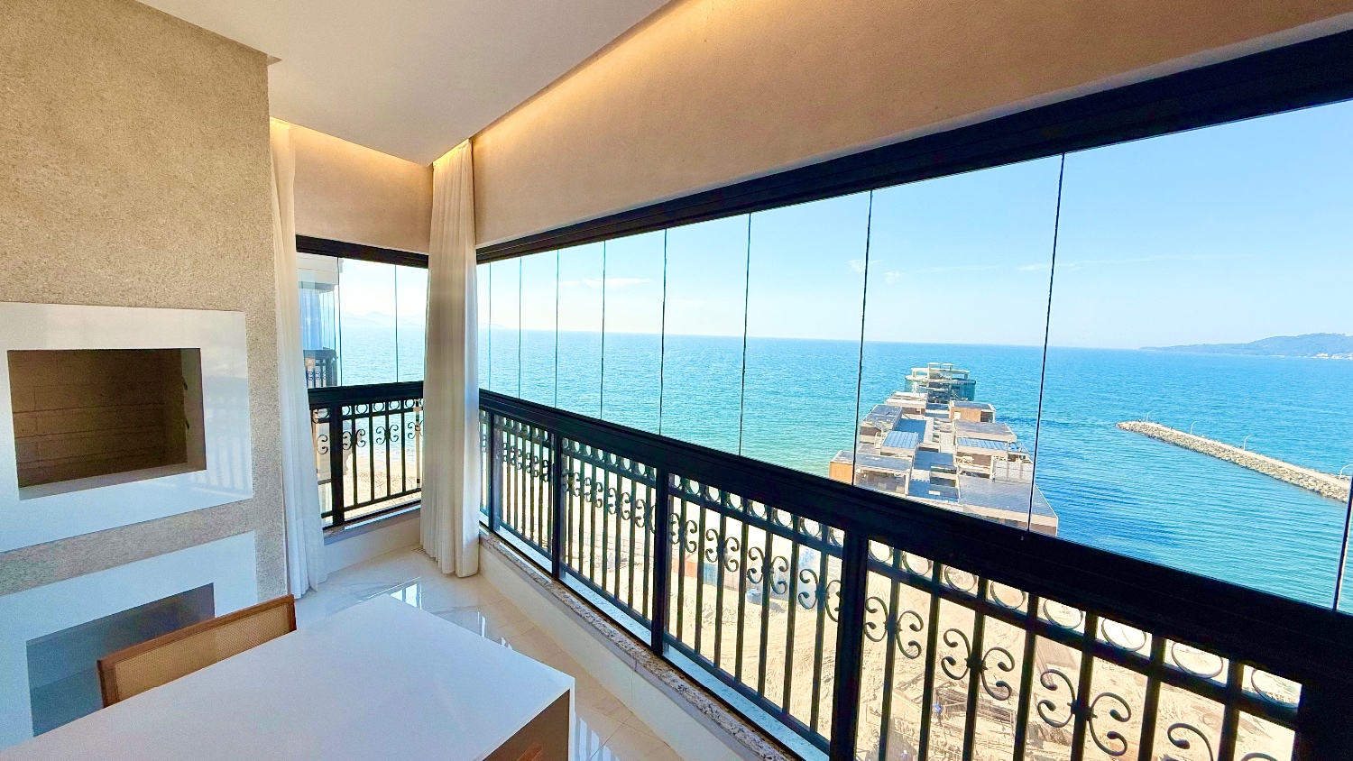 Apartamento no Edifício La Riviére em Itapema