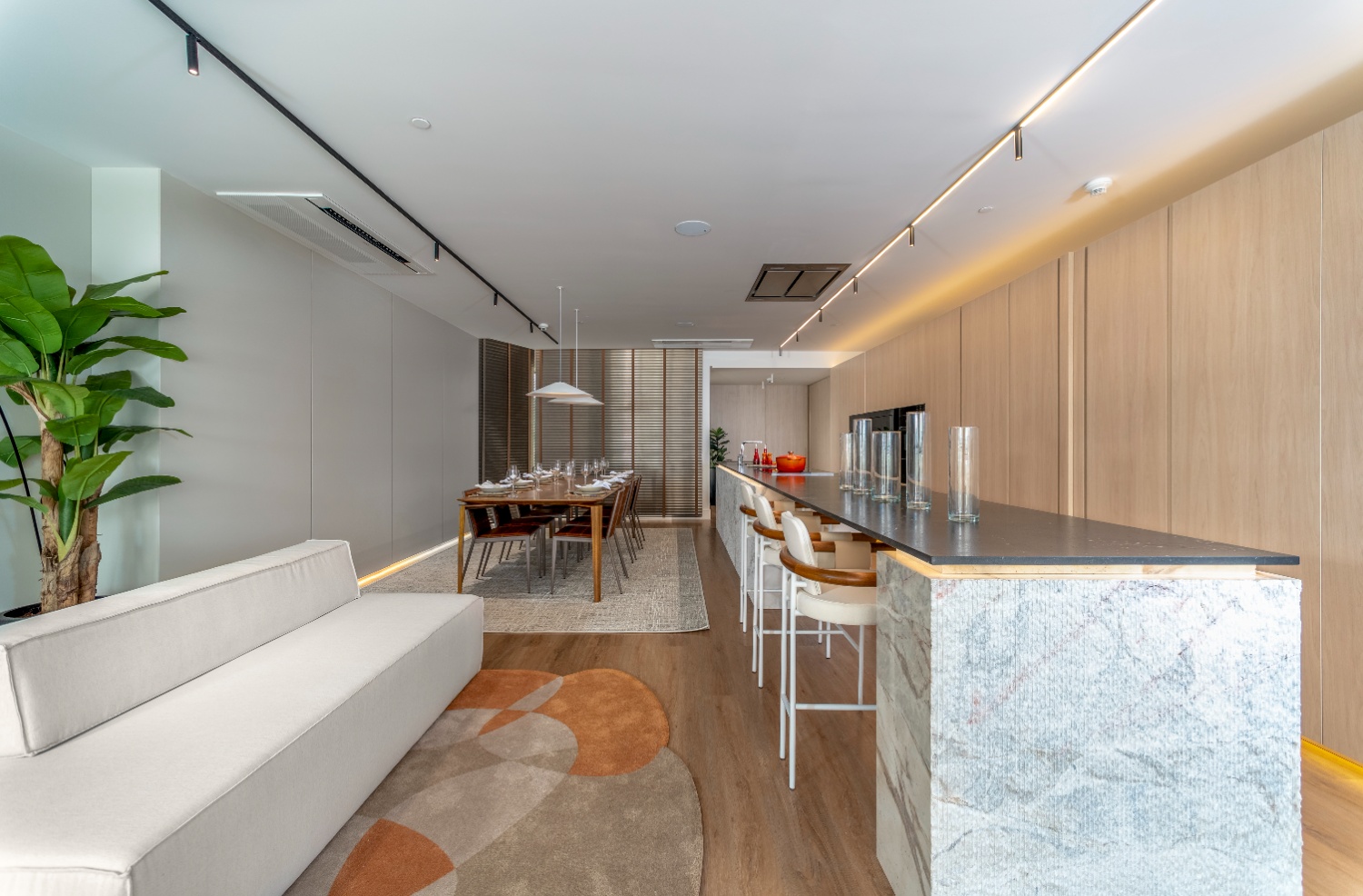 Apartamento no Ed. Yachthouse by Pininfarina na Barra Sul em Balneário Camboriú - foto 7