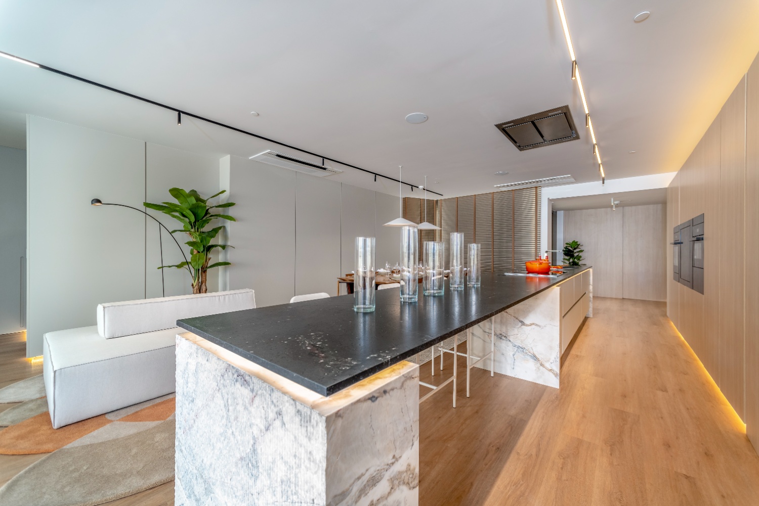 Apartamento no Ed. Yachthouse by Pininfarina na Barra Sul em Balneário Camboriú - foto 8