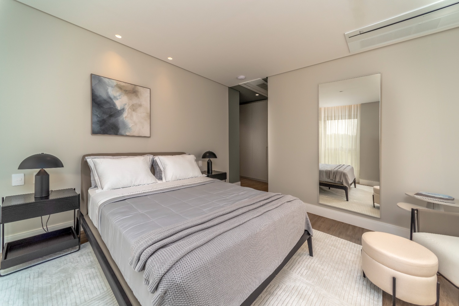 Apartamento no Ed. Yachthouse by Pininfarina na Barra Sul em Balneário Camboriú - foto 35