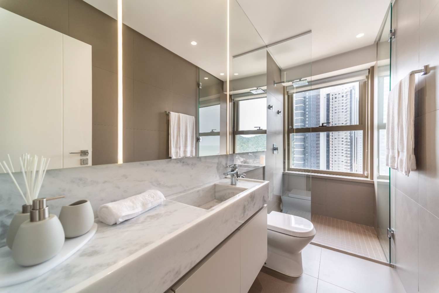 Apartamento no Ed. Yachthouse by Pininfarina na Barra Sul em Balneário Camboriú - foto 36