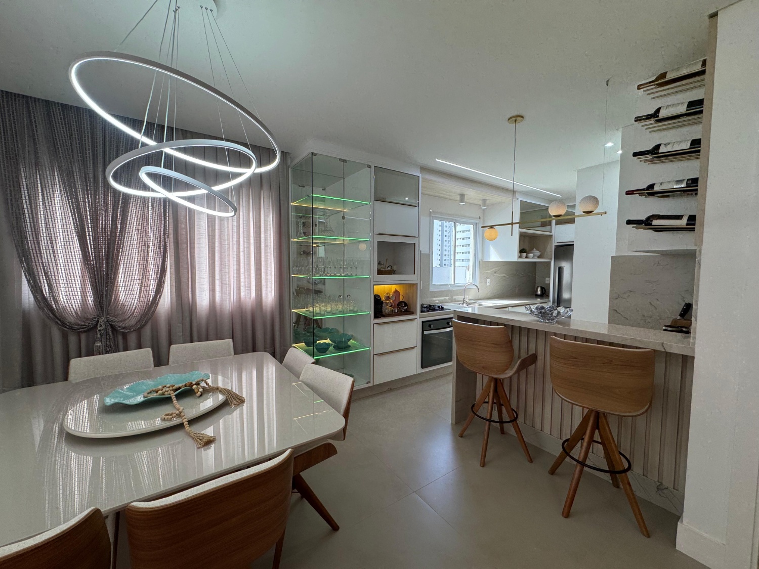 Apartamento no Edifício San Telmo em Balneário Camboriú - foto 4