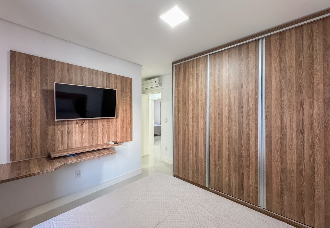 Apartamento no Edifício Terra e Mar em Balneário Camboriú - foto 12