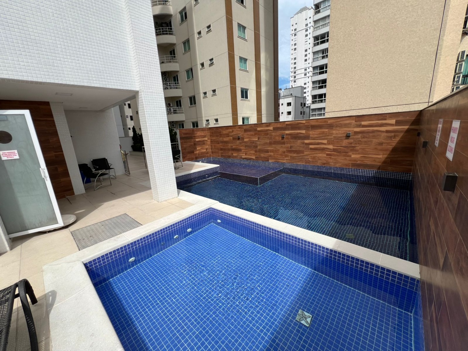 Apartamento no Edifício Blue Life em Balneário Camboriú - foto 23