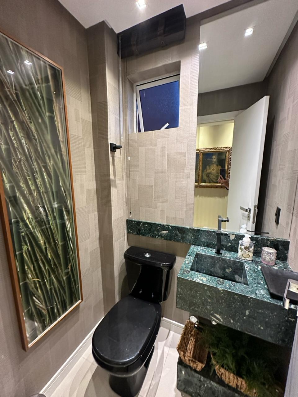 Apartamento no Edifício Peniche Residence em Balneário Camboriú - foto 12