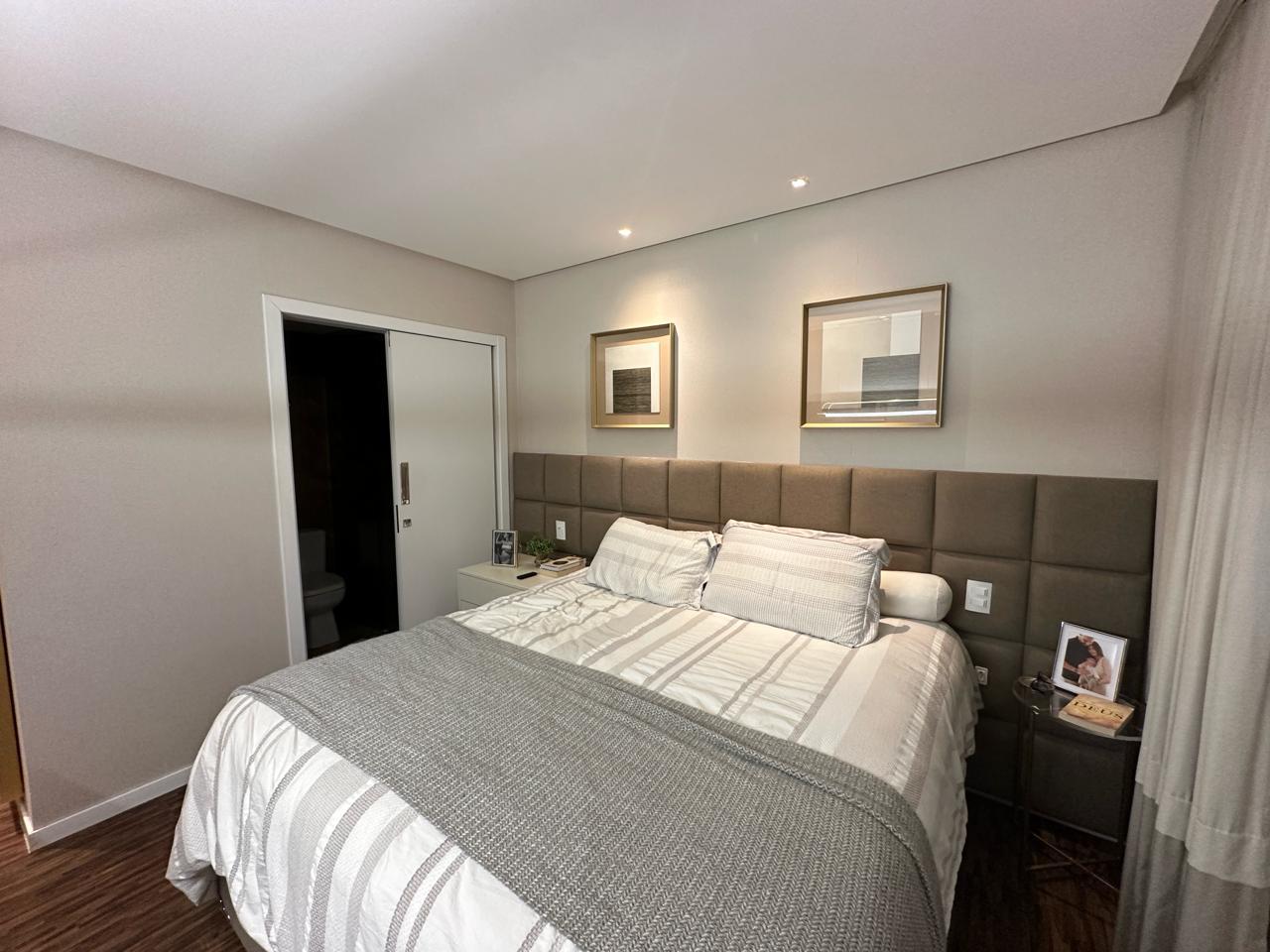 Apartamento no Edifício Peniche Residence em Balneário Camboriú - foto 16
