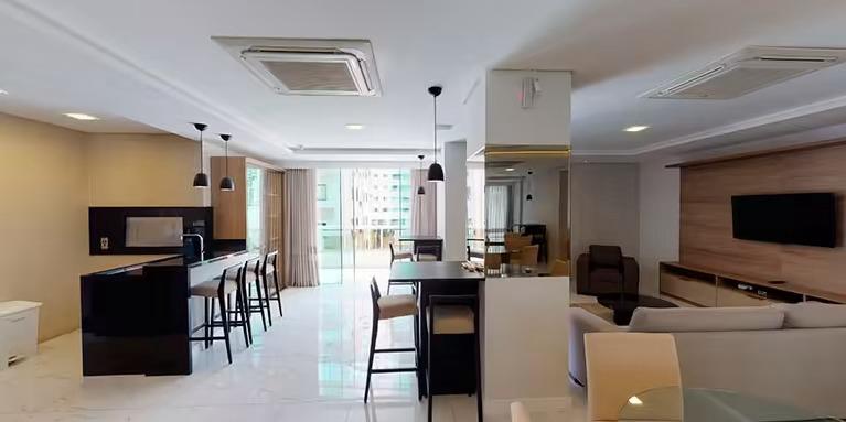Apartamento no Edifício Peniche Residence em Balneário Camboriú - foto 21