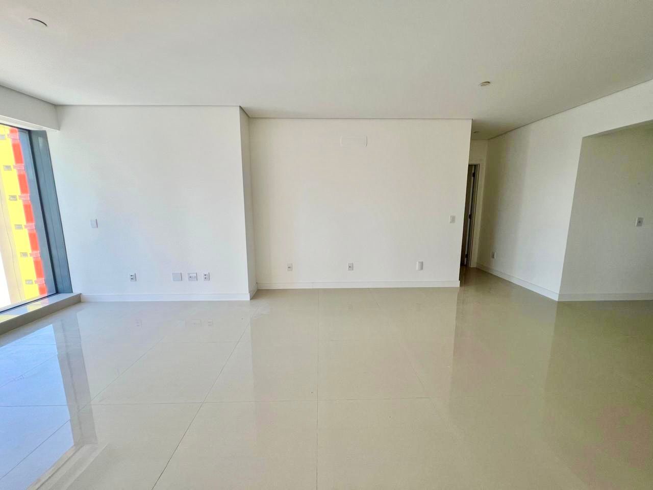 Apartamento no Ed. Vitra by Pininfarina em Balneário Camboriú - foto 7