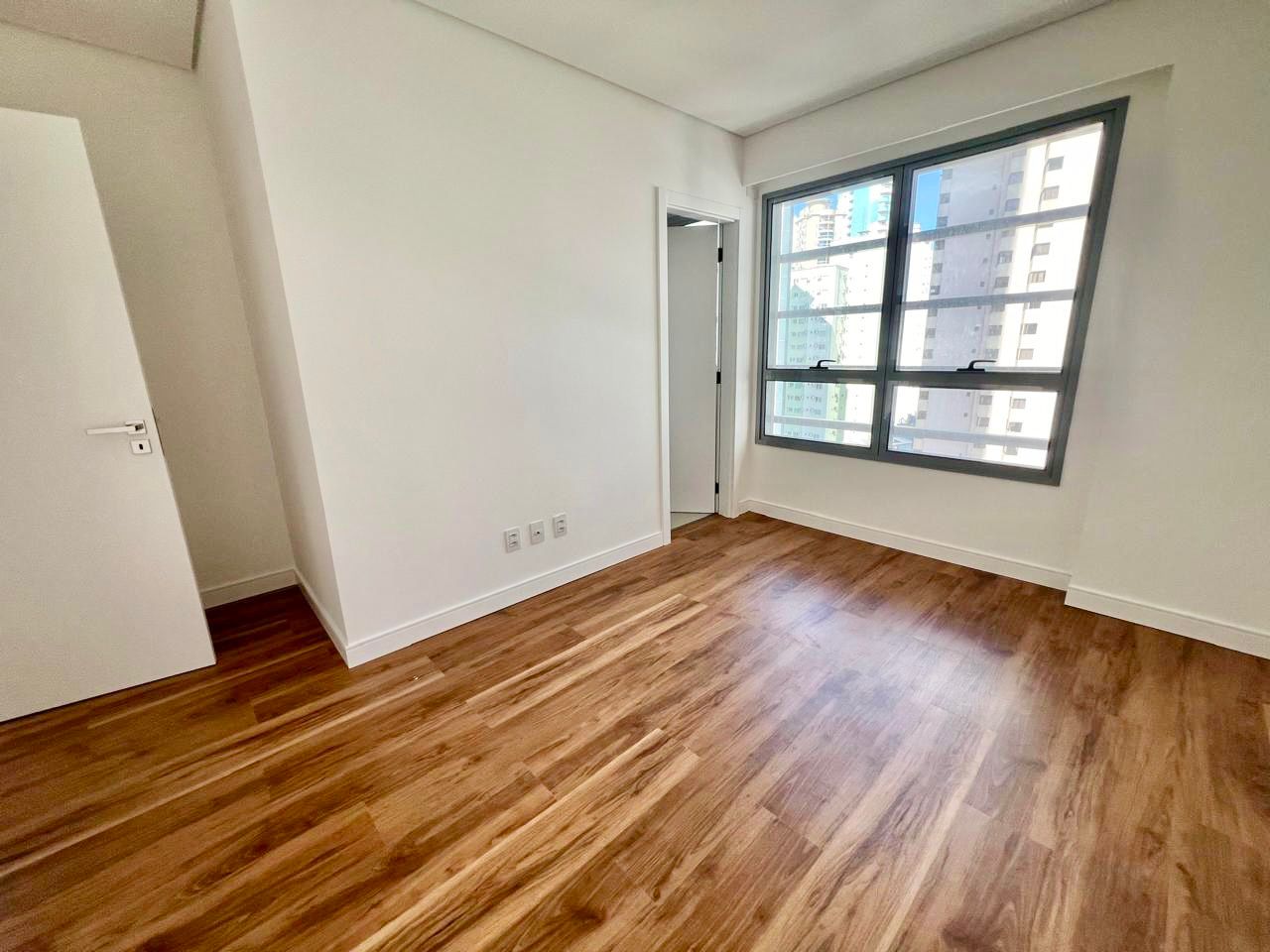 Apartamento no Ed. Vitra by Pininfarina em Balneário Camboriú - foto 9