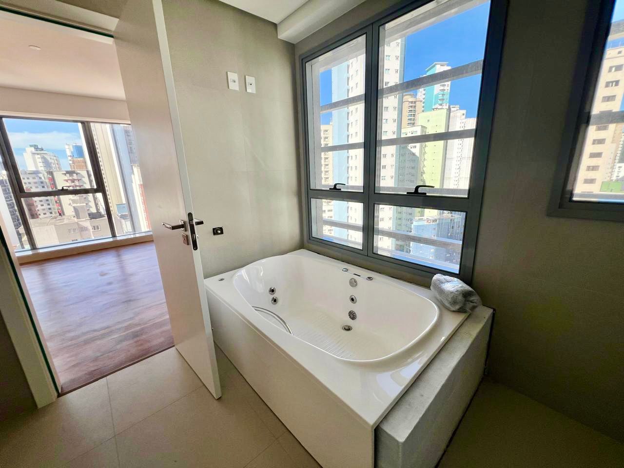 Apartamento no Ed. Vitra by Pininfarina em Balneário Camboriú - foto 11