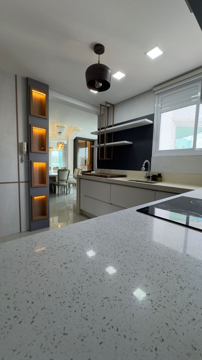 Apartamento no Edifício Celebration em Balneário Camboriú - foto 5
