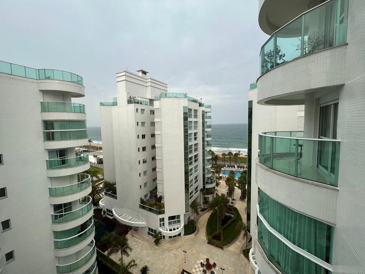 Apartamento no Condomínio Brava Beach Internacional na Praia Brava de Praia Brava - foto 9