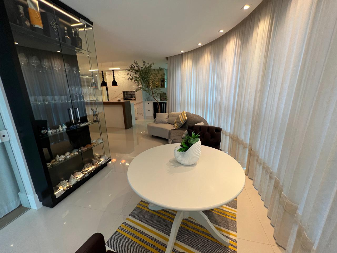 Apartamento no Condomínio Brava Beach Internacional na Praia Brava de Praia Brava - foto 10