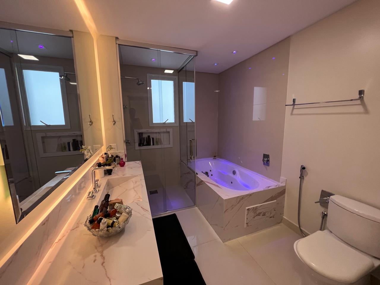 Apartamento no Condomínio Brava Beach Internacional na Praia Brava de Praia Brava - foto 18