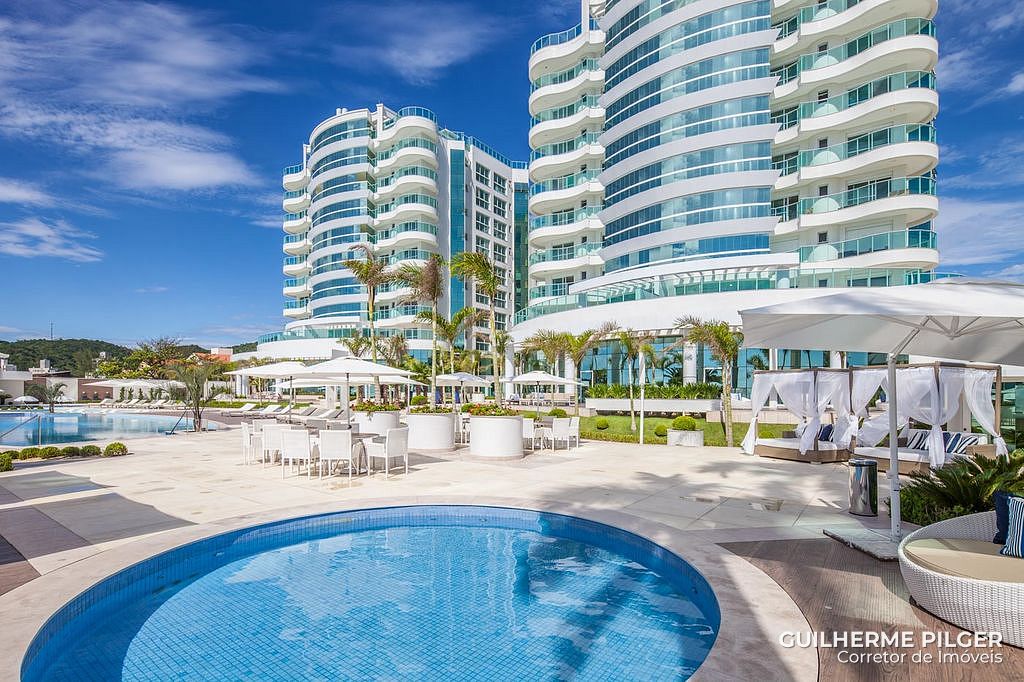 Apartamento no Condomínio Brava Beach Internacional na Praia Brava de Praia Brava - foto 25