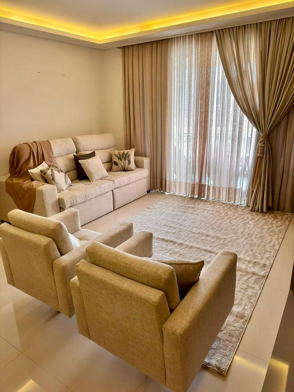 Apartamento no Edifício Le Grand Parc em Itapema - foto 3