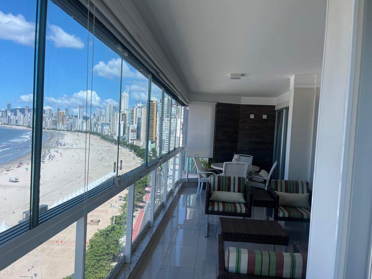 Apartamento no Edifício Atobá em Balneário Camboriú - foto 2