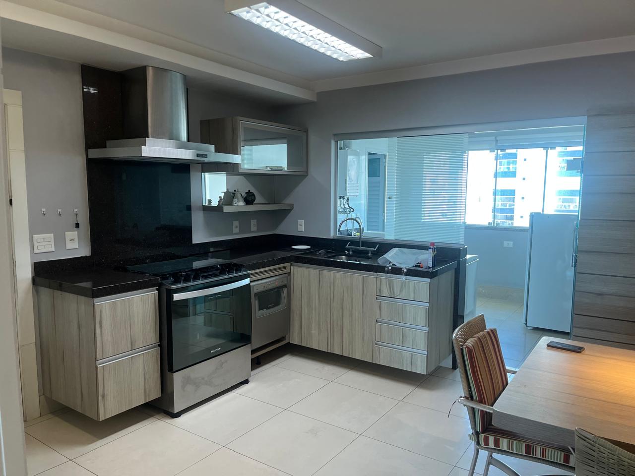 Apartamento no Edifício Atobá em Balneário Camboriú - foto 8