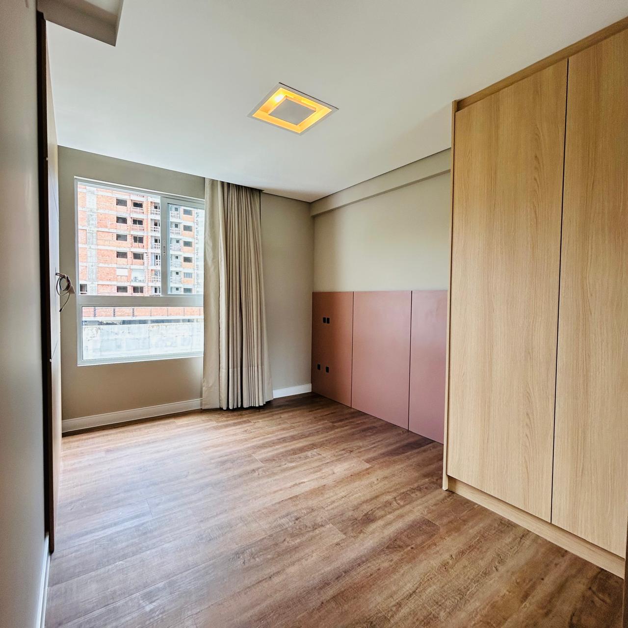 Apartamento no Edifício Duo Praia Brava - foto 12