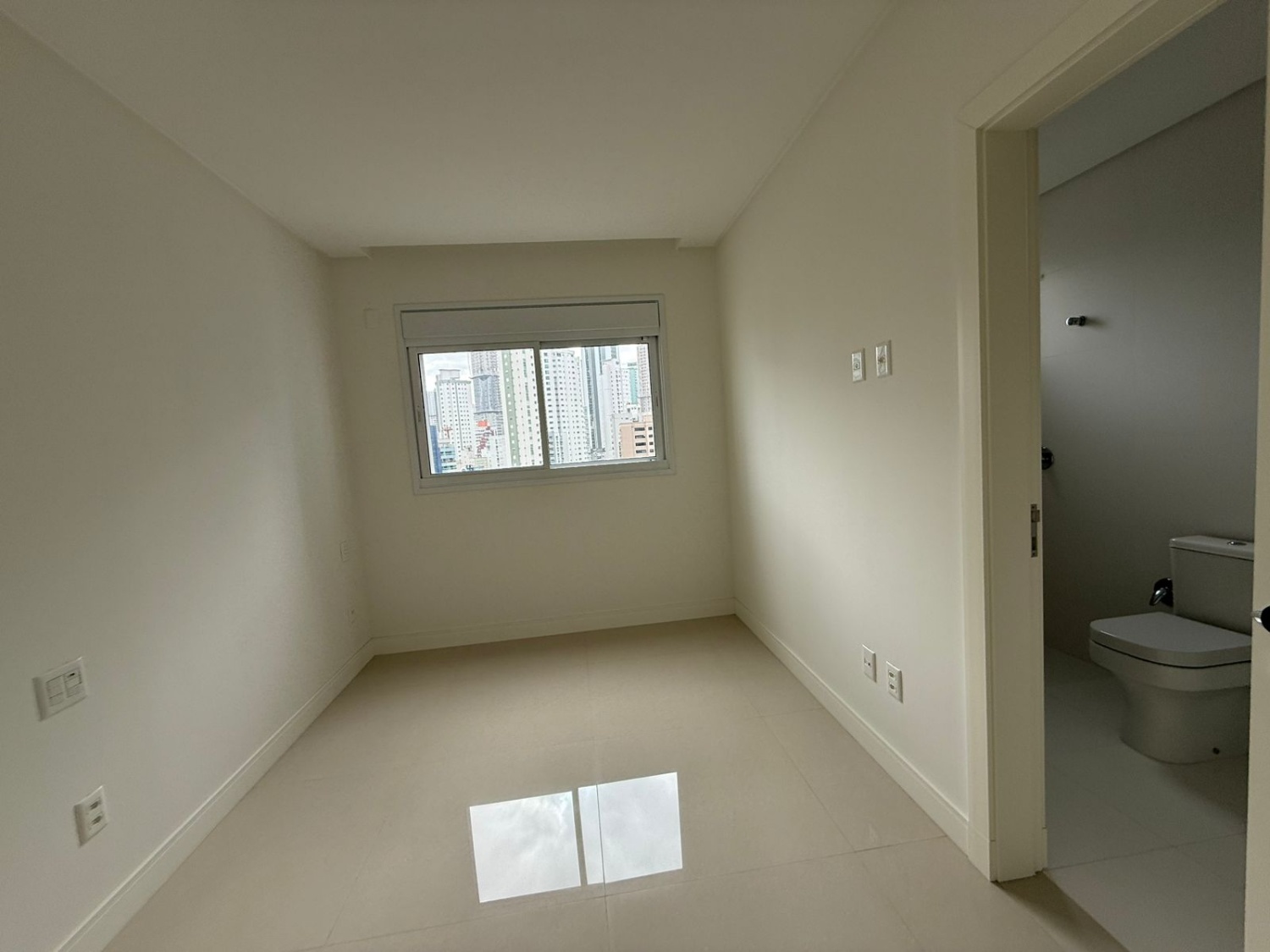 Apartamento no Edifício Hamptons Village em Balneário Camboriú - foto 10