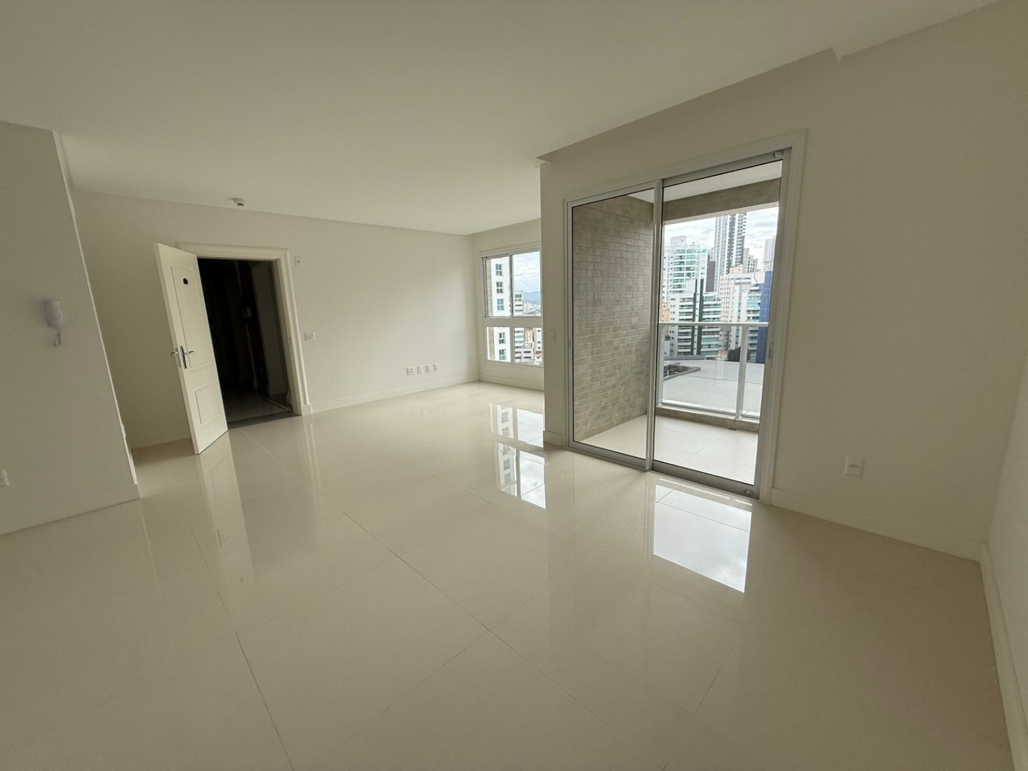 Apartamento no Edifício Hamptons Village em Balneário Camboriú - foto 13