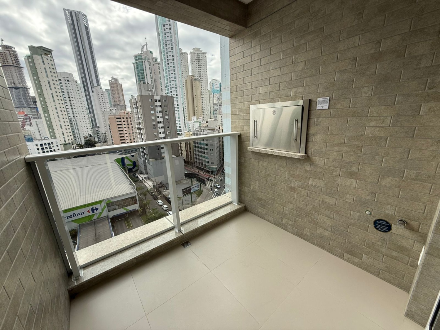Apartamento no Edifício Hamptons Village em Balneário Camboriú - foto 14
