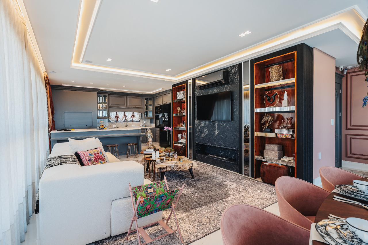 Apartamento no Ed. Francisco I Residencial em Meia Praia em Itapema - foto 10