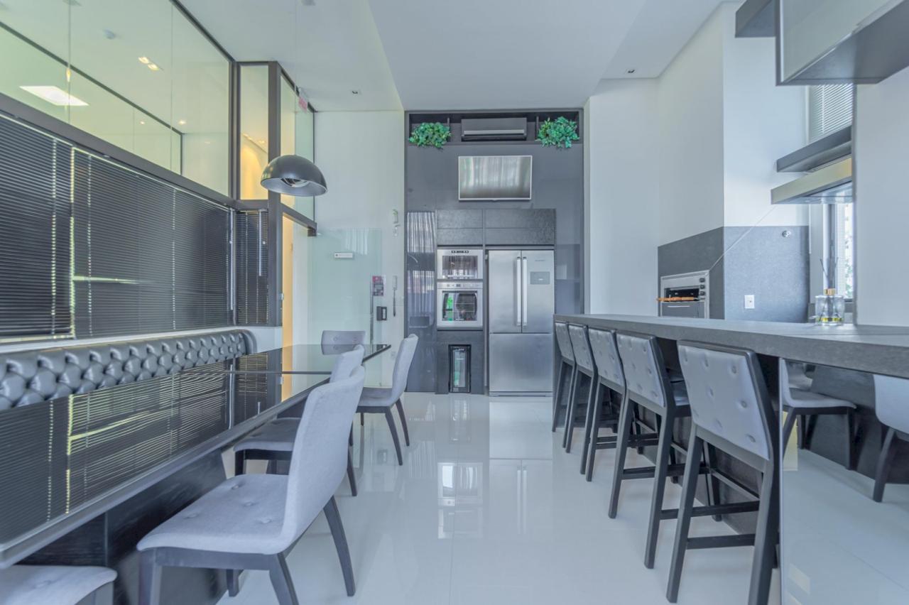 Apartamento no Edifício Merithamon em Balneário Camboriú - foto 12