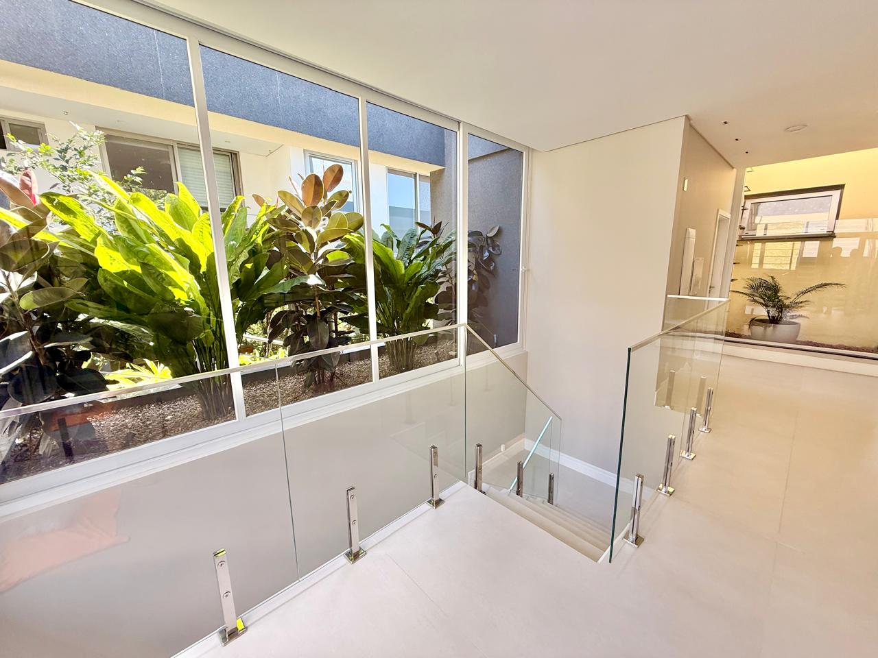 Casa no Condomínio Horizontal na Praia Brava - foto 33