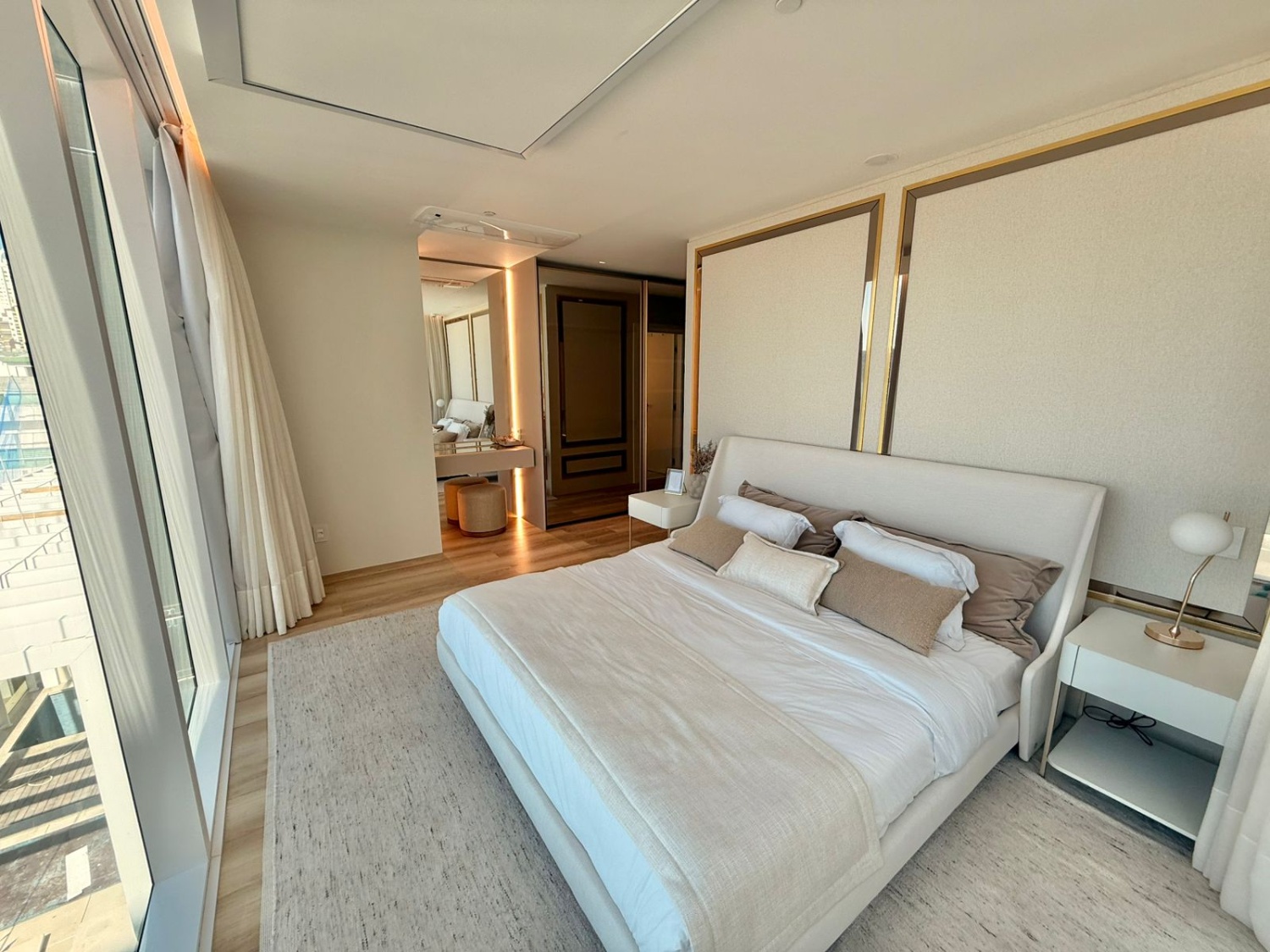 Apartamento no Ed. Boreal Tower na Barra Norte em Balneário Camboriú - foto 13