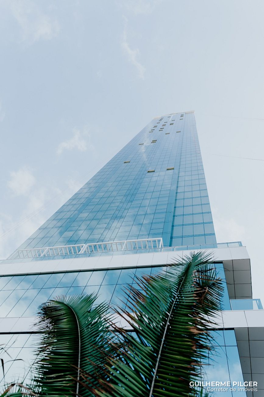 Apartamento no Ed. Boreal Tower na Barra Norte em Balneário Camboriú - foto 32