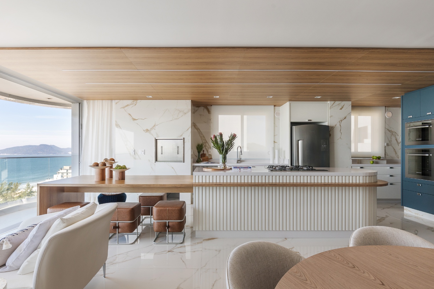 Apartamento no Edifício Le Blanc na Praia Brava - foto 7