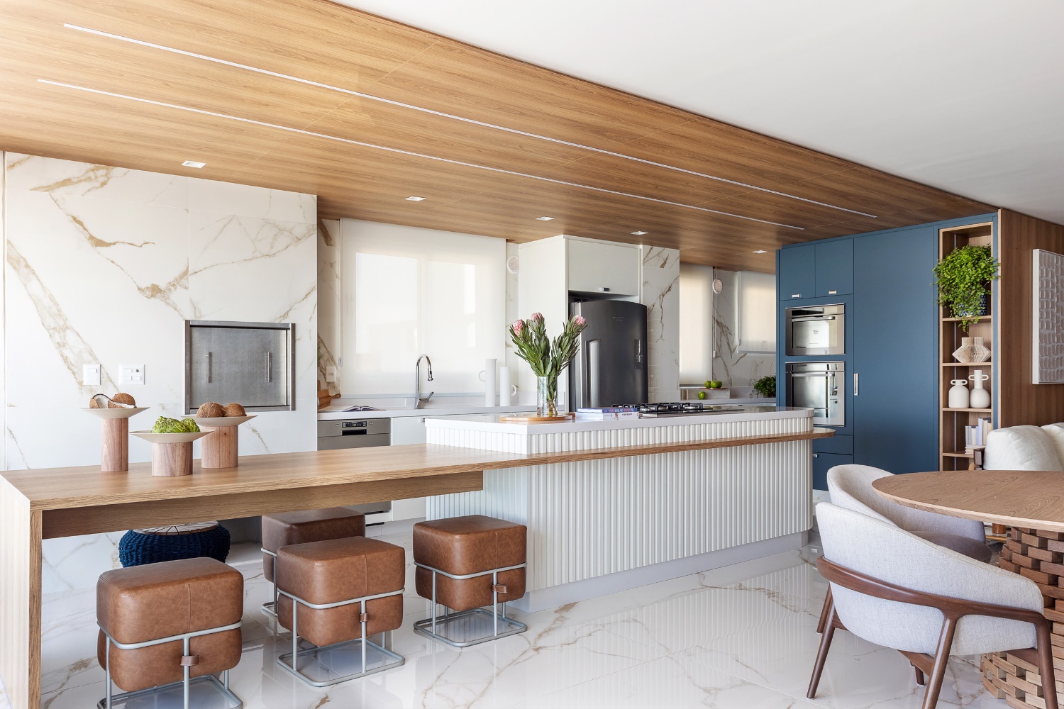 Apartamento no Edifício Le Blanc na Praia Brava - foto 8