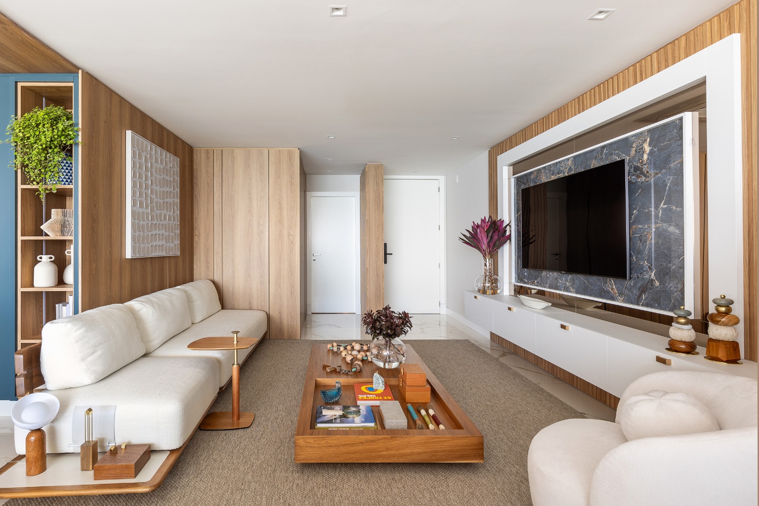 Apartamento no Edifício Le Blanc na Praia Brava - foto 10