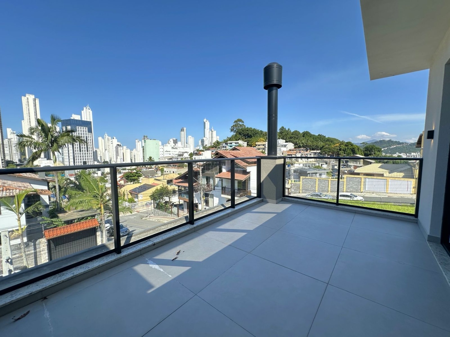 Casa Triplex na Barra Norte de Balneário Camboriú - foto 16