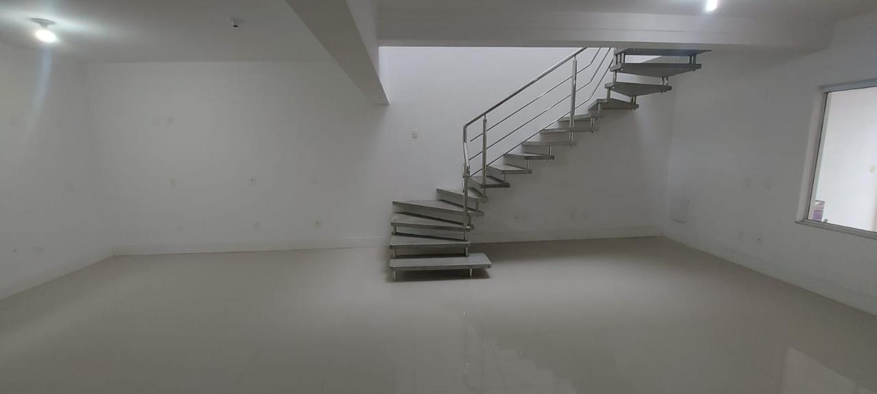 Casa na Praia dos Amores em Balneário Camboriú - foto 3