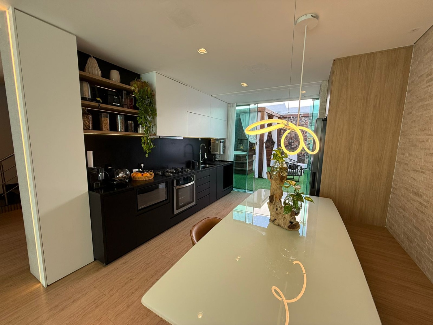 Casa Triplex na Praia dos Amores em Balneário Camboriú - foto 6