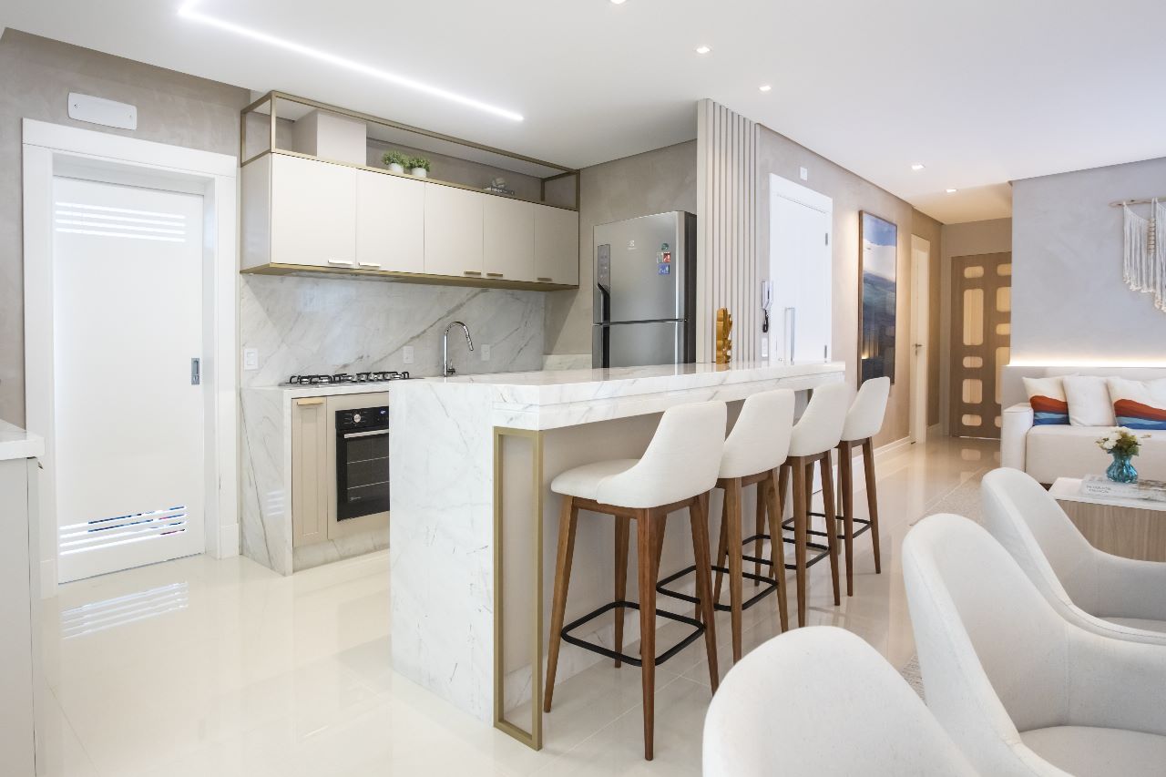 Apartamento no Edifício Eleganza Tower em Balneário Camboriú - foto 7