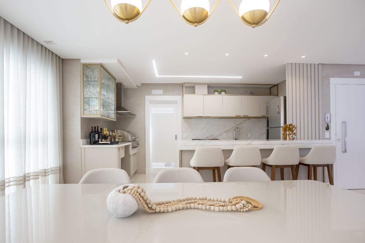 Apartamento no Edifício Eleganza Tower em Balneário Camboriú - foto 10