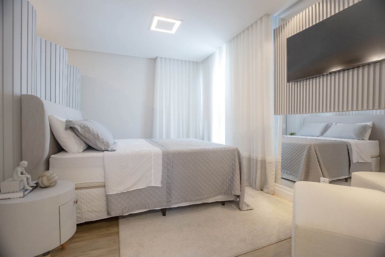 Apartamento no Edifício Eleganza Tower em Balneário Camboriú - foto 26