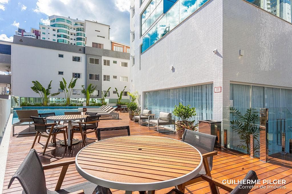 Apartamento no Edifício Eleganza Tower em Balneário Camboriú - foto 36