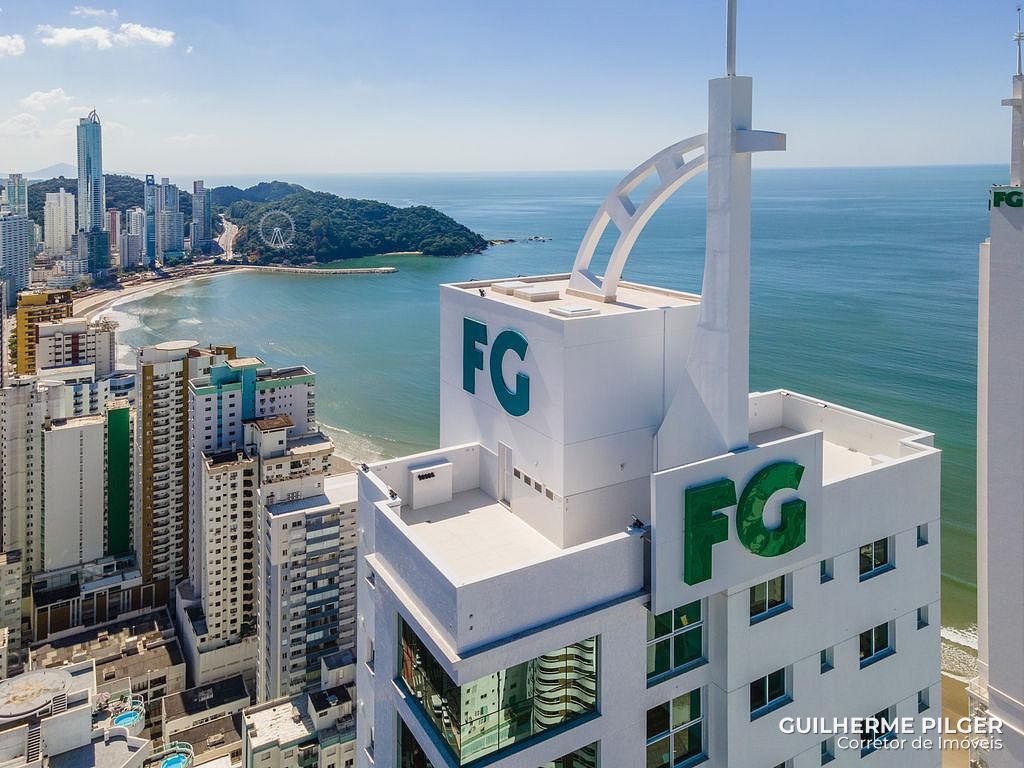 Apartamento no Edifício Eleganza Tower em Balneário Camboriú - foto 42
