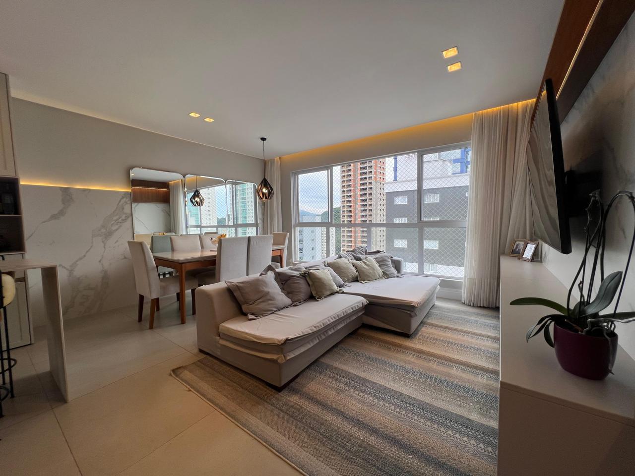 Apartamento no Edifício Montpelier em Balneário Camboriú - foto 2